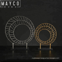 Mayco Luxury Home Decor Wedding Iron Ornament Modern Sculpture Interior Table Top Decoration